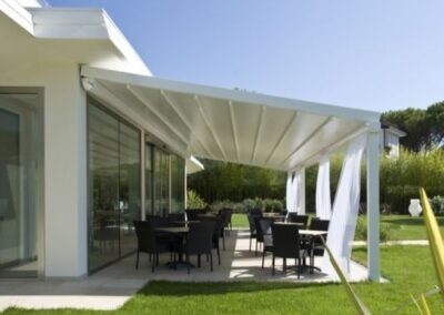 Toldo para terraza de jardin