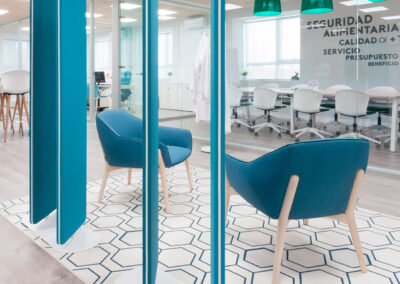Diseño de interiores, tanto oficina como hogar