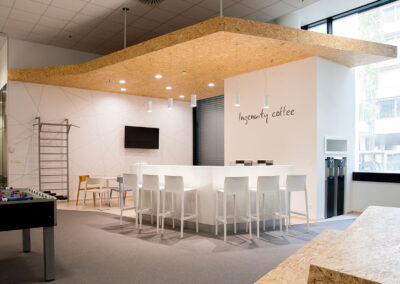 Diseño de interiores, tanto oficina como hogar