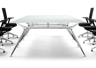 Mesas diseñadas por Soler Design